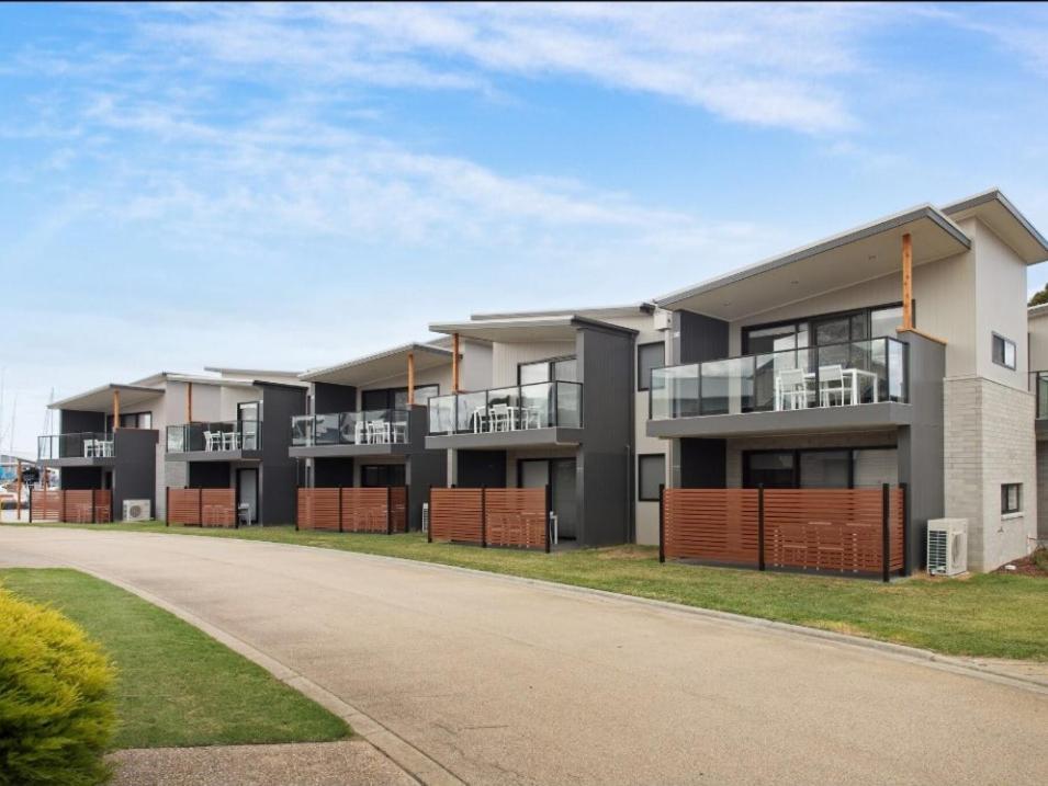 Captains Cove Ground Floor Luxury Apartments Paynesville Exterior foto